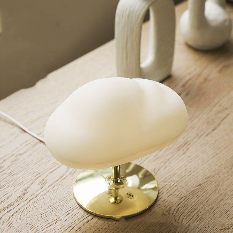 Cloud-Shaped LED Humidifier – Silent Aroma Diffuser & Night Light